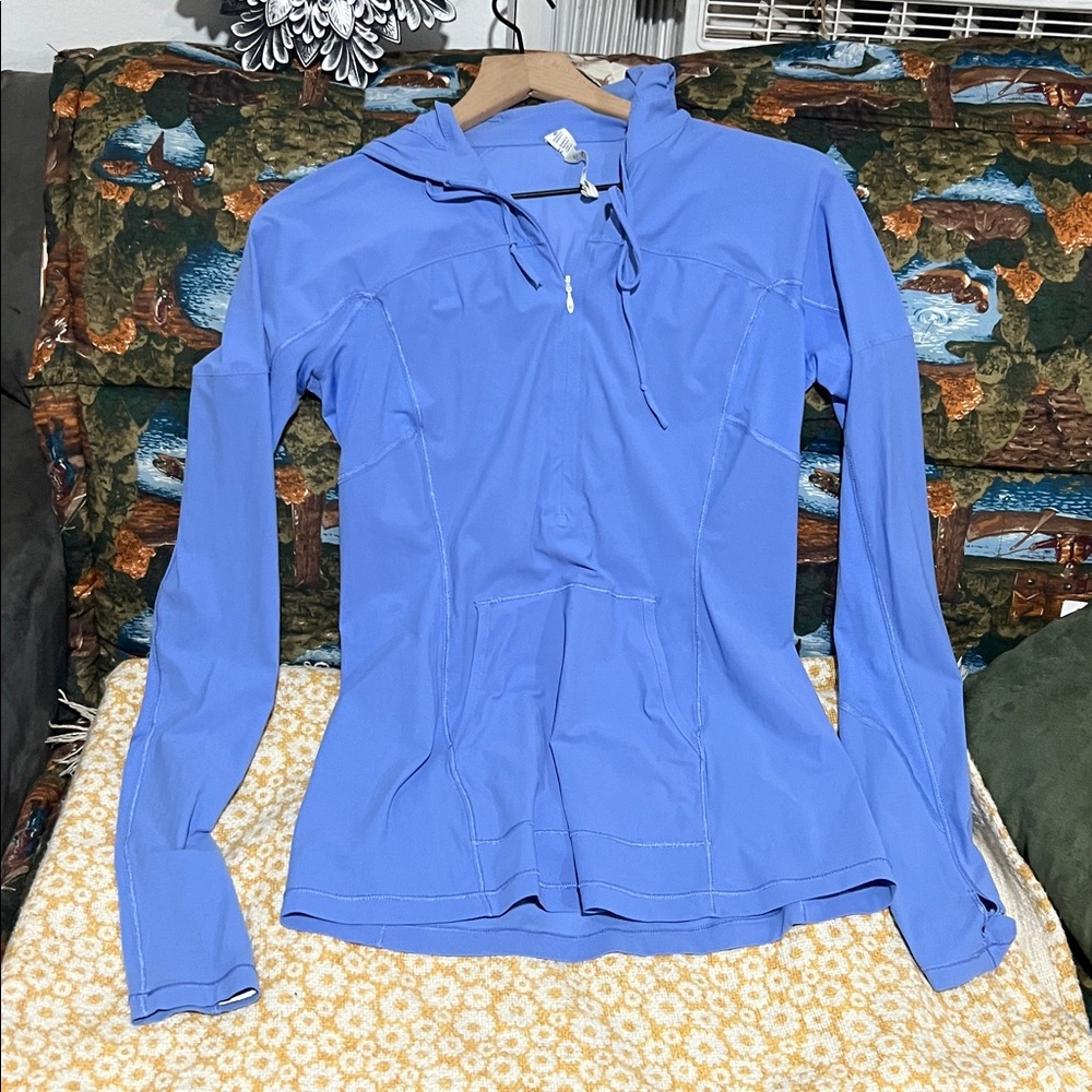 Lululemon periwinkle light blue light weight quarter zip pullover hoodie